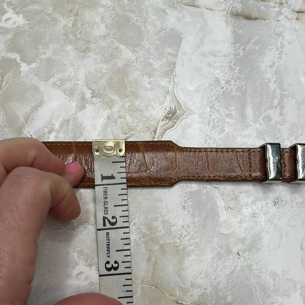 Western cowgirl style crocodile grain leather belt